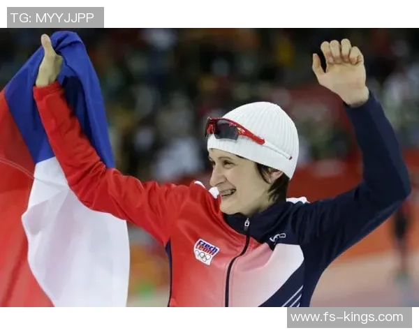 荷兰队在世界速度滑冰锦标赛中再创辉煌续写橙色风暴传奇